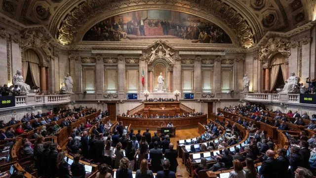 AO MINUTO: As reações dos partidos à apresentação da proposta de OE2027