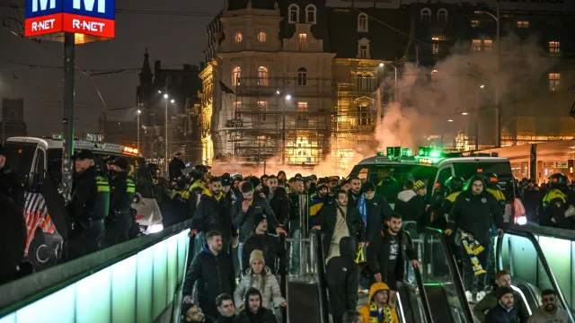 Ziyech goza com israelitas agredidos: "Se não são mulheres e crianças..."