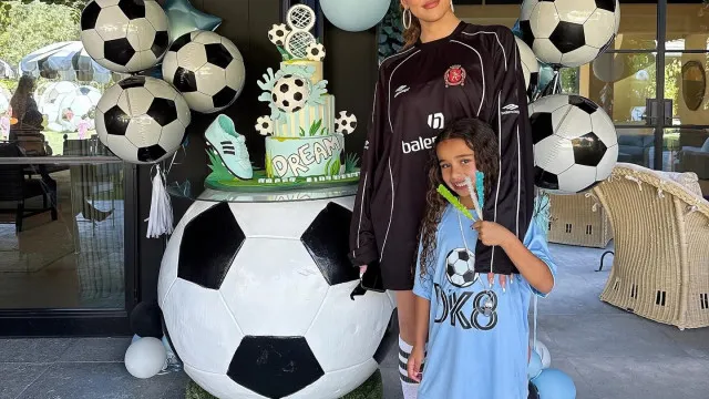 Dream Kardashian fez 8 anos e a tia Khloé organizou uma festa de sonho