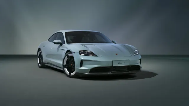 Porsche completa gama Taycan com três novos modelos