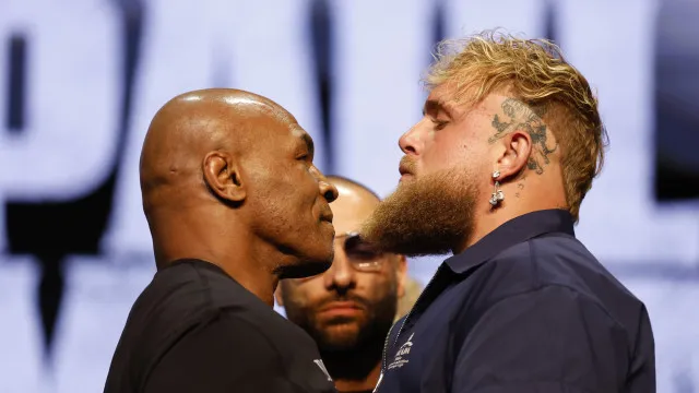 Combate do ano. Mike Tyson e Jake Paul defrontam-se esta noite na Netflix