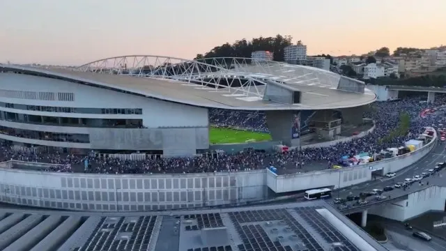 Estádio do Dragão cumpre 21 anos e FC Porto assinalou data com este vídeo