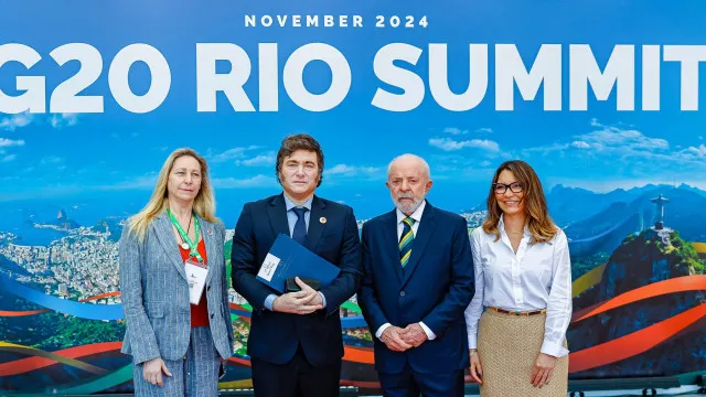 Brasil corta presenÃ§a diplomÃ¡tica na Argentina apÃ³s insultos de Milei a Lula