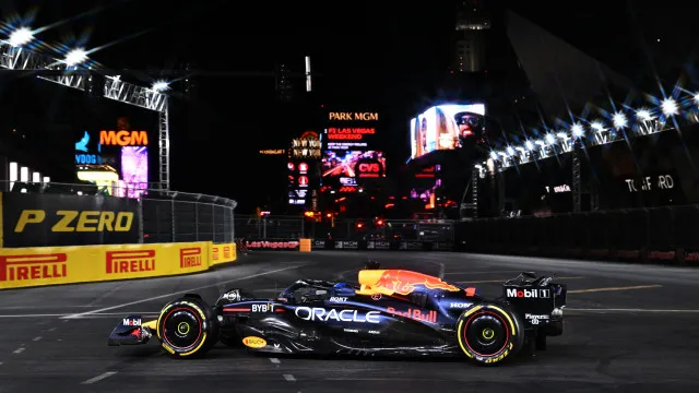 Russel vence GP de Las Vegas. Verstappen sagra-se tetracampeão mundial