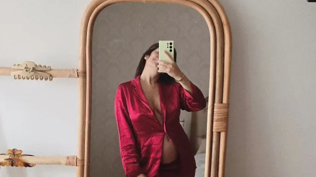 Mia Rose já preparou o quarto do bebé. Veja o vídeo