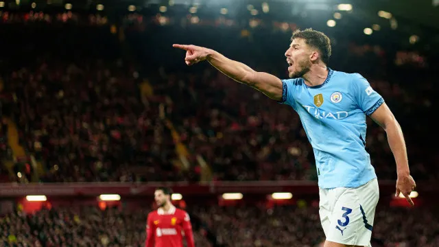 
                    Surpresa à vista. Rúben Dias apontado à saída do City para rumar a Itália
                