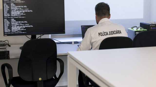 Funcionário de lar burla utente octogenária em mais de 100 mil € em Braga