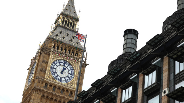 Governo britânico sanciona pessoas e entidades russas (por desinformação)