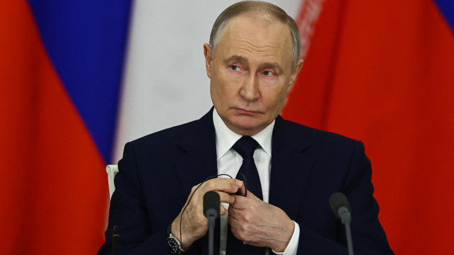 Putin fora de delegação do Kremlin que vai a Istambul