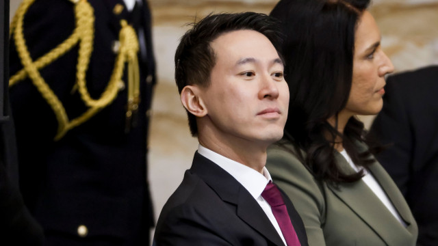 Diretor executivo do TikTok agradece aos utilizadores após venda nos EUA