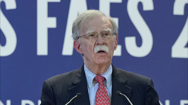 John Bolton vai declarar-se culpado em caso de informações confidenciais