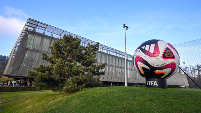 Sorteio raro e 'preços exorbitantes' afastam brasileiros da Copa-2026