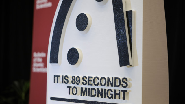O mundo está a apenas 89 segundos de uma castástrofe?