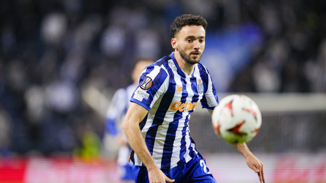 Oficial: Após Francisco Conceição, FC Porto vende João Mário à Juventus