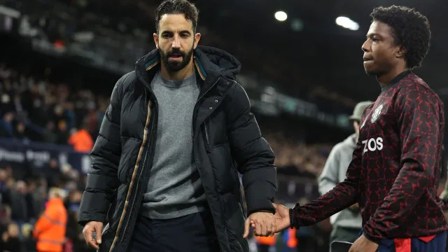 
                    Manchester United 'persegue' Ruben Amorim: 