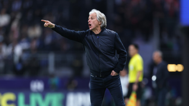 Jorge Jesus enaltece Arábia Saudita: 