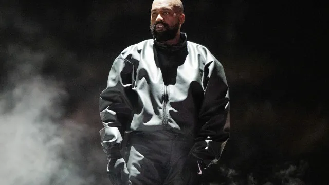 
                    Clube suíço cancela concerto de Kanye West. É o 4.º pais a vetar o rapper
                