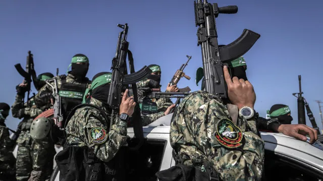 
                    Hamas atribui lançamentos para Israel a brincadeiras de crianças
                