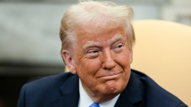 Trump já desclassificou documentos sobre morte de JFK. Pode lê-los aqui