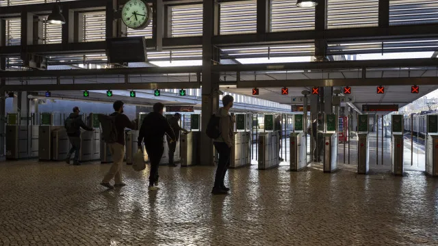 EstaÃ§Ã£o de metro do Cais do SodrÃ© estarÃ¡ fechada em agosto: Eis as datas