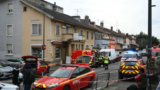 Ataque com faca em França provoca um morto e vários feridos