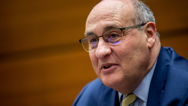 António Vitorino fora da corrida a Belém: 