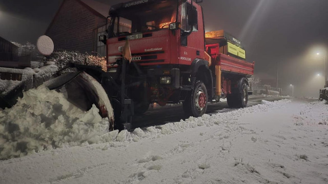 Neve 'brindou' várias regiões de Portugal. E há vídeos (incríveis)