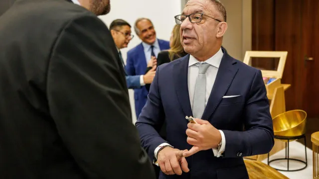 Duarte Pacheco corrobora "inseguranÃ§a" na AR. "Roubaram o meu portÃ¡til"