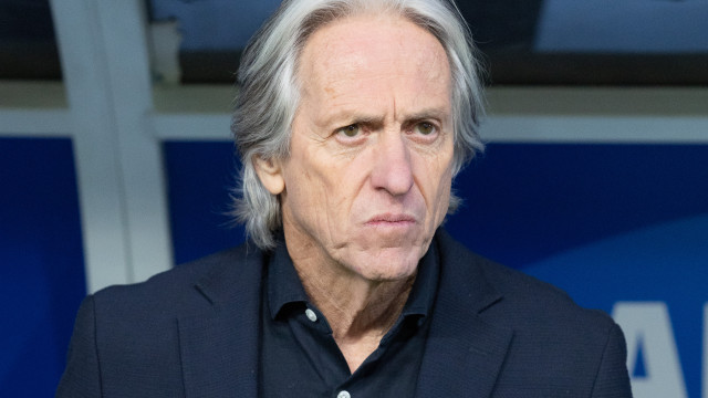 Jorge Jesus aceita Al Nassr e traça plano com Cristiano Ronaldo