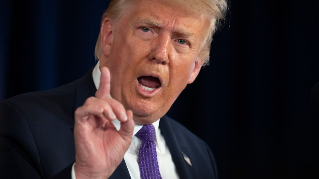 Trump ordena publicação de todos os depoimentos do caso Jeffrey Epstein
