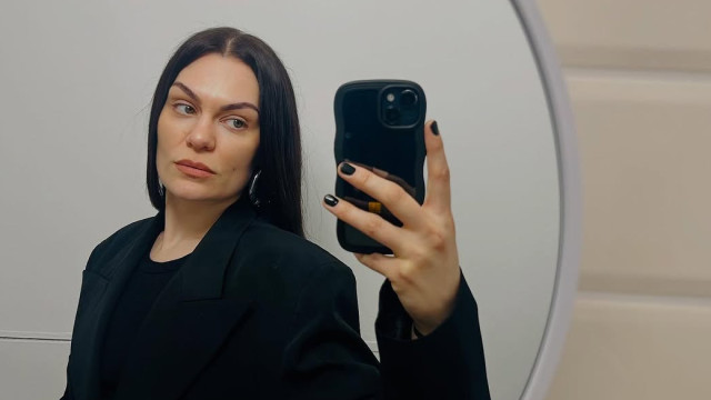Jessie J diagnosticada com cancro da mama.