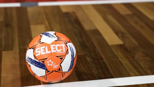 
                    'Penta' do andebol feminino do Benfica reforça domínio nacional
                