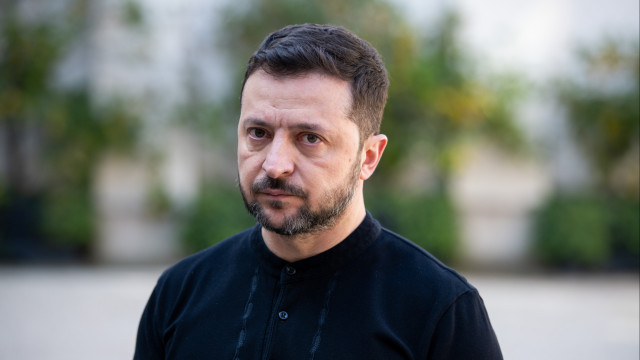 Zelensky discute reunião em Moscovo com Trump e líderes europeus