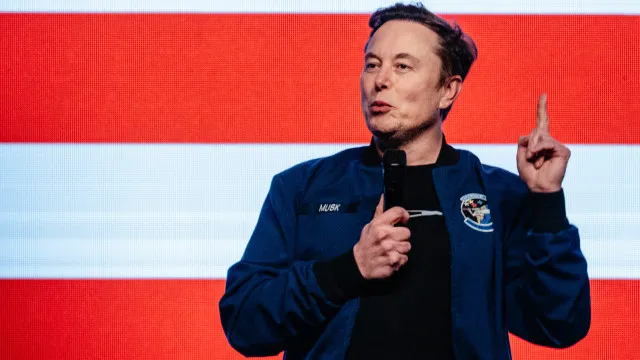 “Trabalhar será opcional”. Musk otimista com chegada de robôs com IA