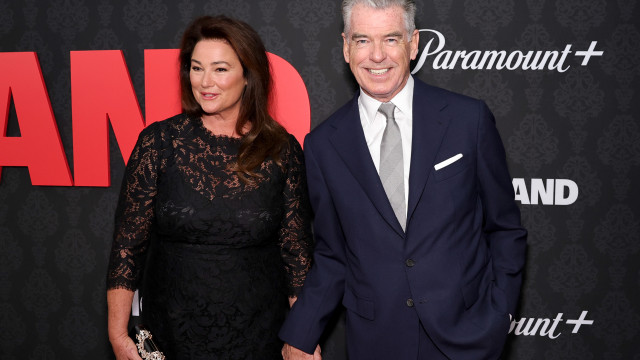 Mulher de Pierce Brosnan impressiona com perda de peso (foram 45 quilos)