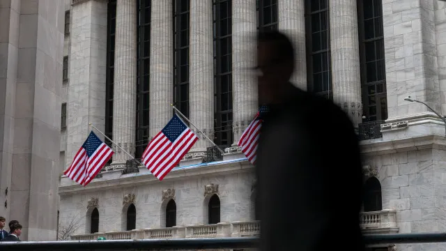 
                    Wall Street fecha em alta com Nvidia a injetar otimismo nas tecnológicas
                