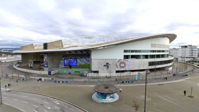 FC Porto-Vitória SC: Exigência no limite com olhos postos... no Sporting
