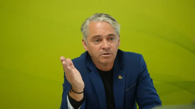 
                    JPP promete pôr no 
