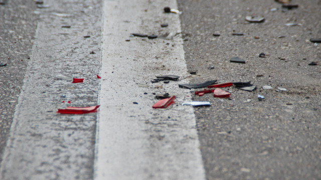 Colisão entre autocarro e camião faz 10 feridos na avenida AEP em Ramalde