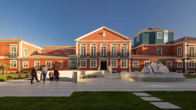 
                    Armando Martins distinguido com Medalha de Mérito Cultural
                