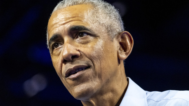 Obama aponta (Foto: Reprodução)
