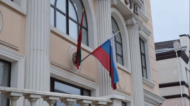
                    Rússia convoca embaixadora norueguesa após apresamento de navio
                