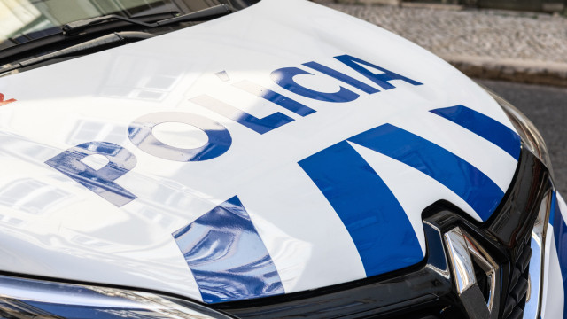 Vítimas em carro carbonizado