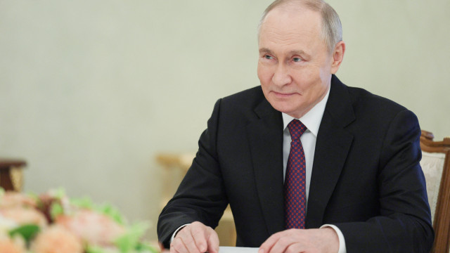Putin rompe defesa no leste da Ucrânia antes da cúpula com Trump