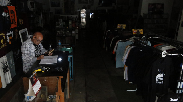 Após ciclone, 1,3 milhão de imóveis continuam sem energia em SP