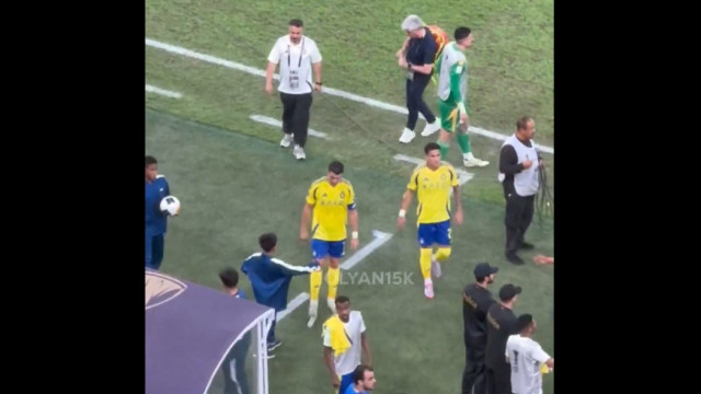 Revolta não impediu Cristiano Ronaldo de cumprir o desejo desta criança
