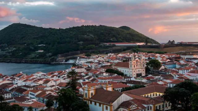 
                    CGTP-IN/Açores repudia comparação de sindicatos a 