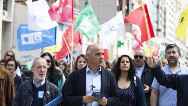 Lei laboral? PCP elogia "demonstração de força" e defende "mais salários"