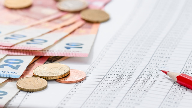 Do IRS ao IUC, eis as mexidas que (novo) Governo deve fazer nos impostos