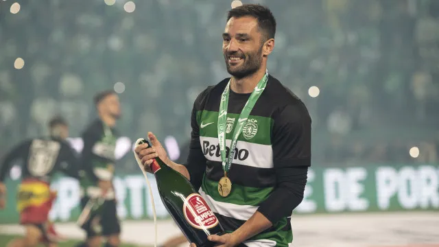 Campeão pelo Sporting aconselha Mourinho ao Real Madrid: "Com ele..."